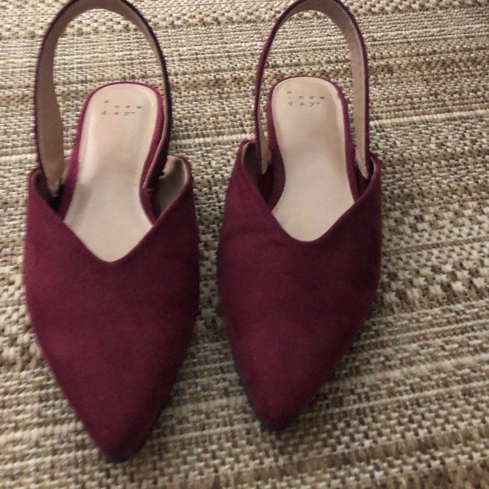 Sling back flats